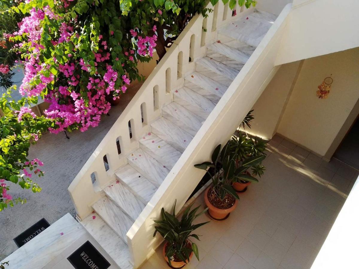Irini Apartments Platanés Extérieur photo