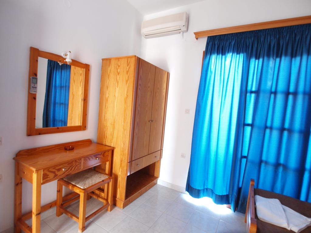 Irini Apartments Platanés Extérieur photo